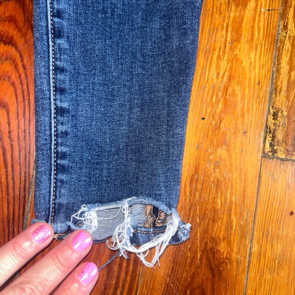 American Eagle Outfitters Blue High Rise Skinny Distressed Jeans size 10 Short - Picture 5 of 8